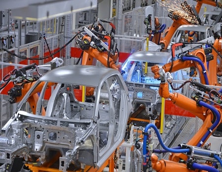 Robot welding in the factory